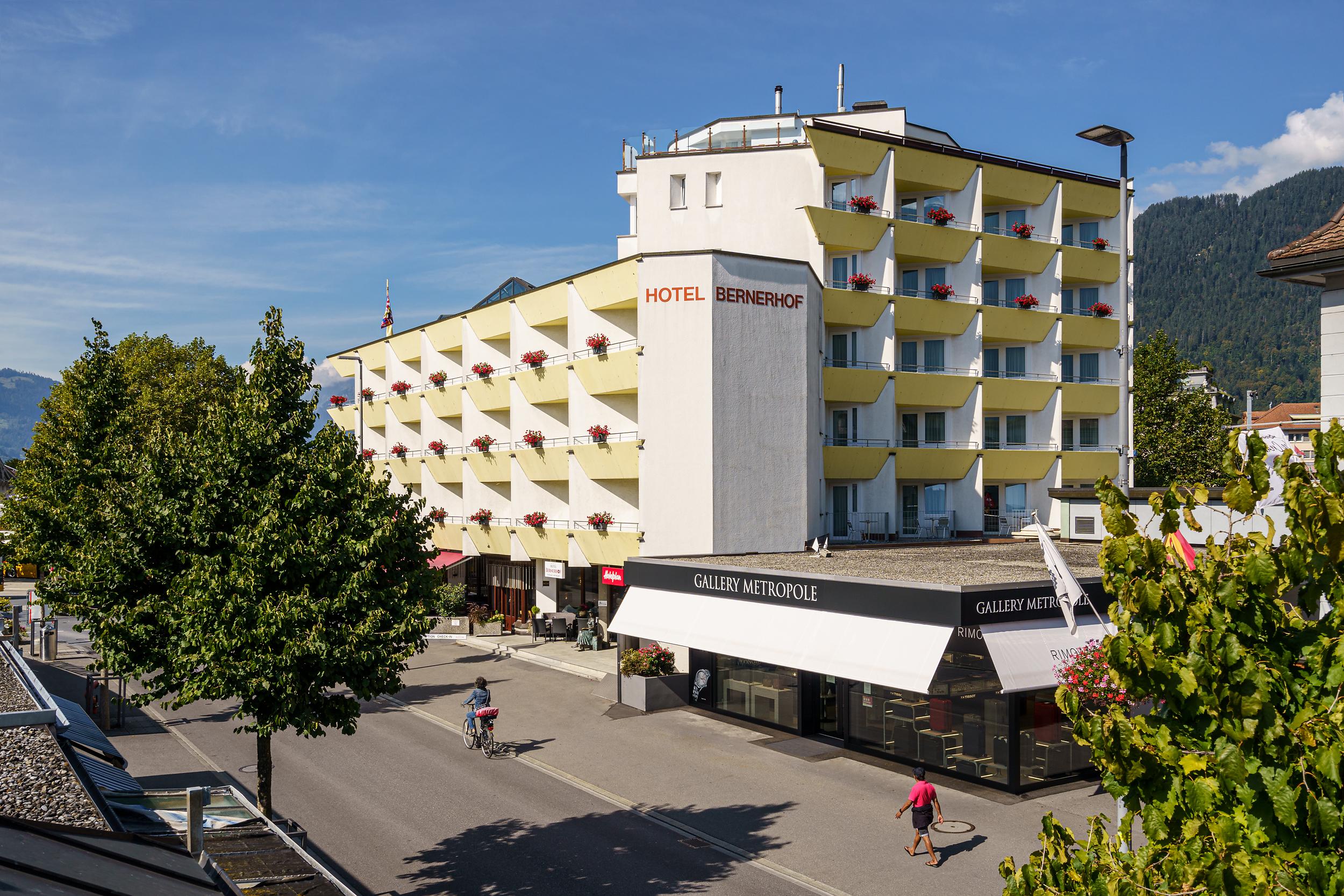 Hotel Bernerhof Інтерлакен Екстер'єр фото